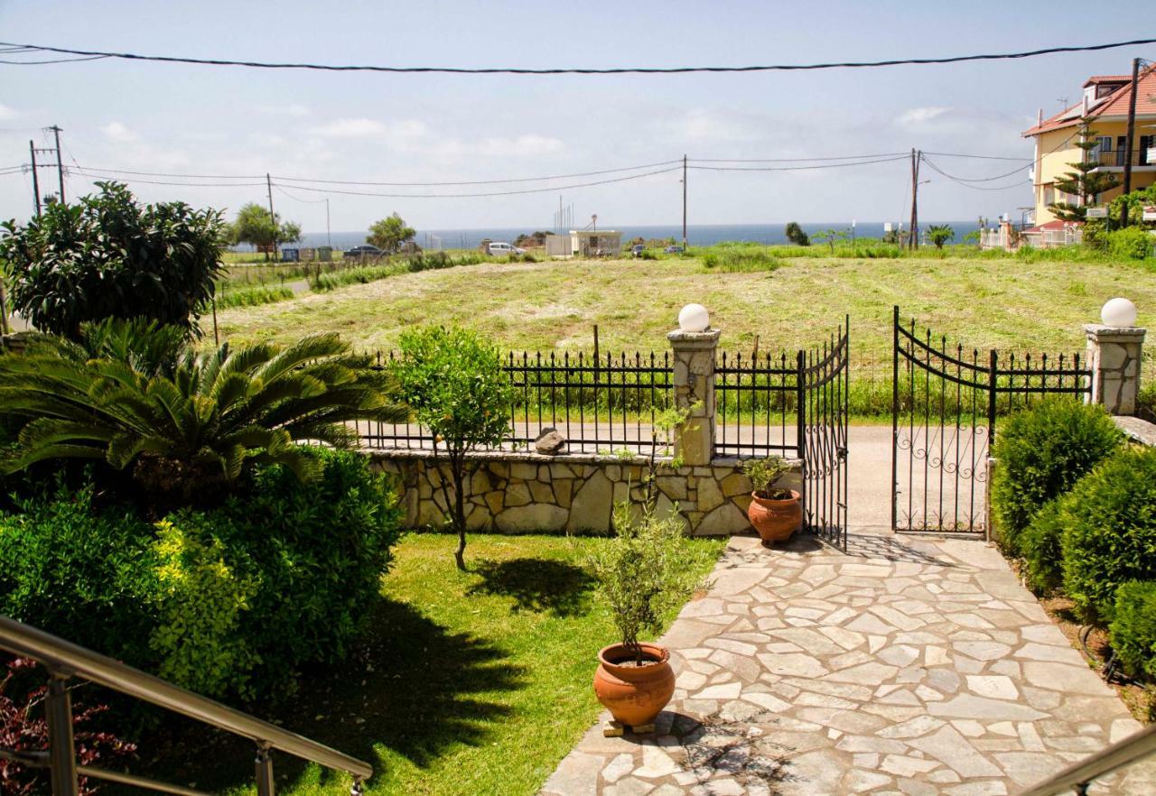 Amalias Place Μύτικας Εξωτερικό φωτογραφία