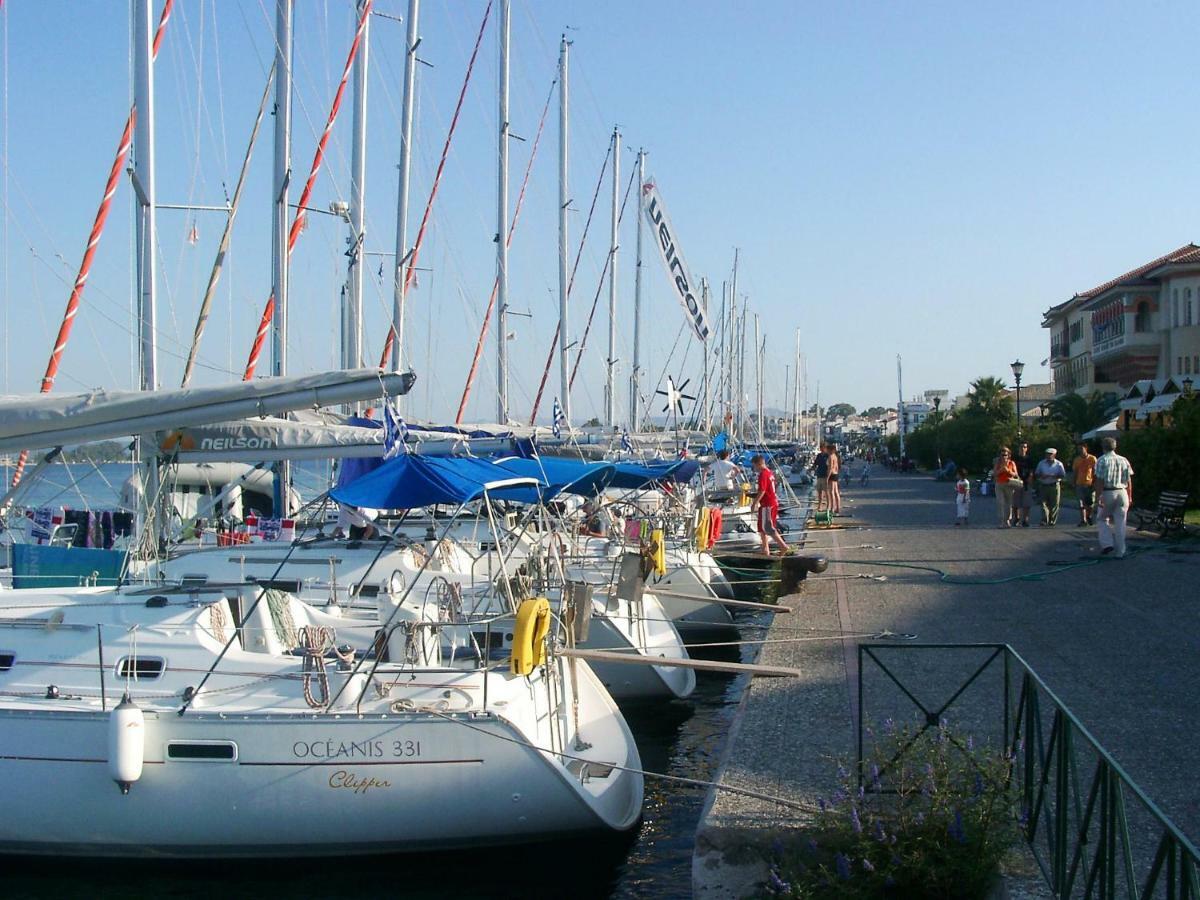 Amalias Place Μύτικας Εξωτερικό φωτογραφία